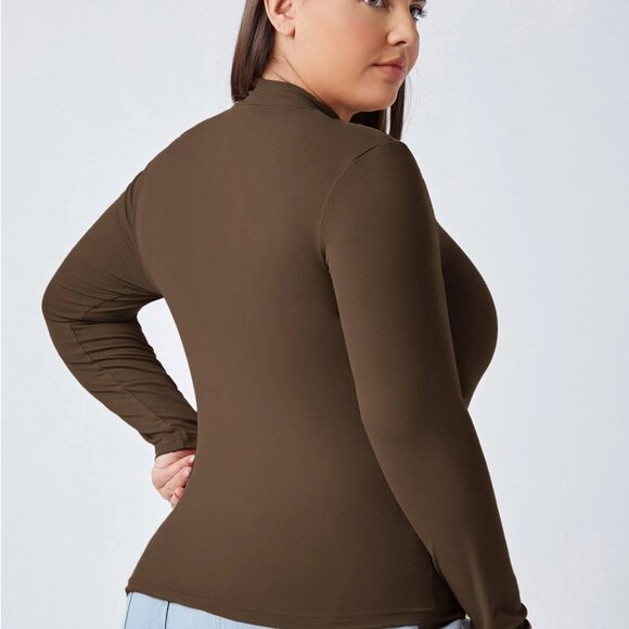 Curvy Size 2X! Cocoa Brown Turtleneck Top | Sleek Layering for Fall Capsules - Picture 2 of 10